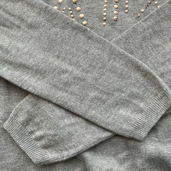 2/$30 Mexx Gray Crew Neck Sweater With Aztec Designs - Picture 6 of 8